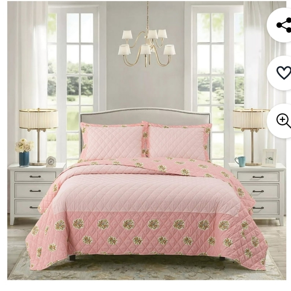(6) Vera Bradley 3piece Floating Roses Quilt Set